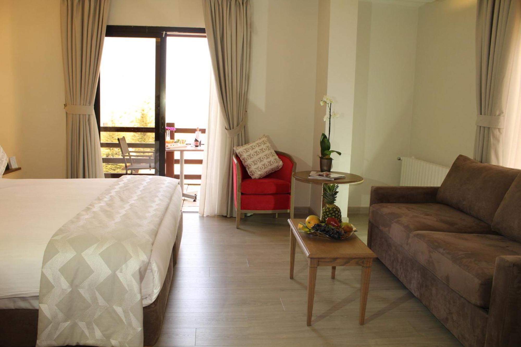 Intercontinental Mzaar Lebanon Mountain Resort & Spa By Ihg Mzaar Kfardebian Exterior foto